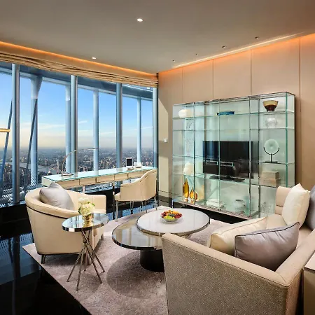 J Hotel, Shanghai Tower - Above All Else, Overlooking The Bund Exterior photo