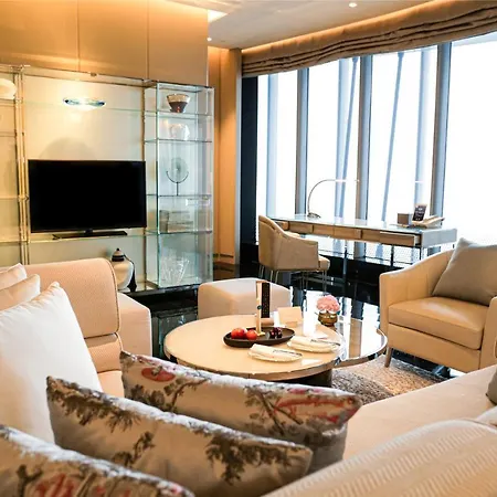 J Hotel, Shanghai Tower - Above All Else, Overlooking The Bund Exterior photo