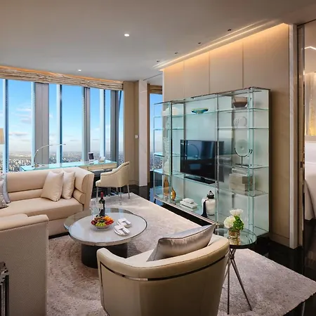 J Hotel, Shanghai Tower - Above All Else, Overlooking The Bund Exterior photo