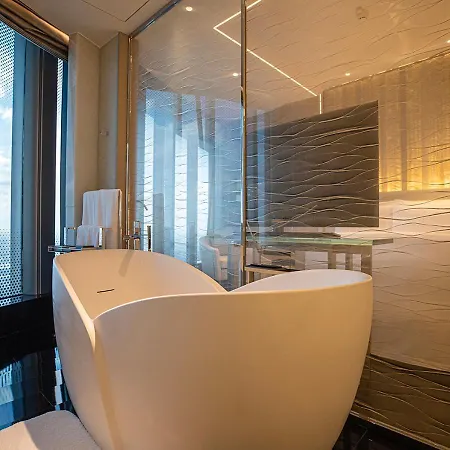 J Hotel, Shanghai Tower - Above All Else, Overlooking The Bund Exterior photo